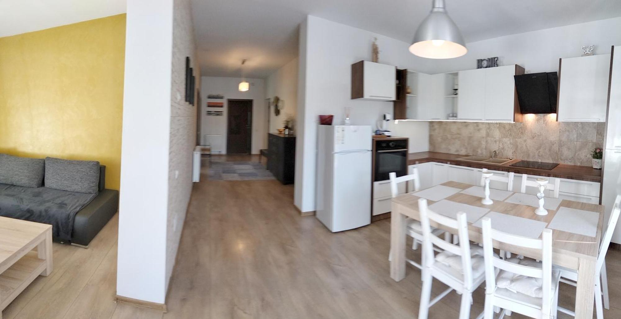 Appartement Apartament de lux cu terasă situat în vilă à Timişoara Extérieur photo